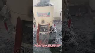 Rag granulator biomass fuel granulator wood chip straw granulator [upl. by Nailil]