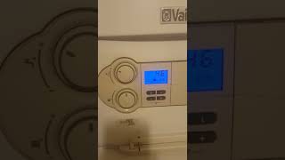 Vaillant Ecotec plus 831 clanking noise  diverter valve kettling [upl. by Dnomyaw971]