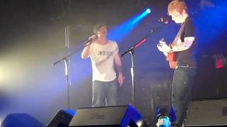 Ed Sheeran ft Foy Vance  Guiding Light  Terminal 5 New York 210912 [upl. by Oona202]