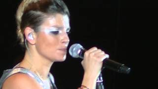 Emma si commuove  Concerto Live Emma Marrone  Mediolanum Forum Assago 20112013 [upl. by Talbot]