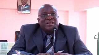 Burundile président Domitien Ndayizeye dénonce la torture et les assassinats [upl. by Ajidahk356]