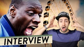 PLÖTZLICH PAPA Interview  Mit Omar SY im schnellsten Riesenrad der Welt gefangen [upl. by Eugaet]