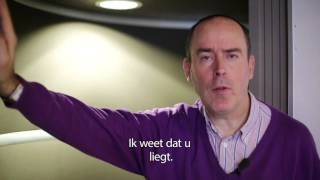 Klarapresentator Bart Stouten draagt een gedicht voor [upl. by Taryne]