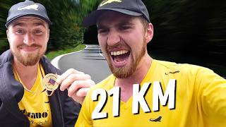 Mein ERSTER Halbmarathon mit BARFUßSCHUHEN 211Km  Selbstexperiment [upl. by Yleve]