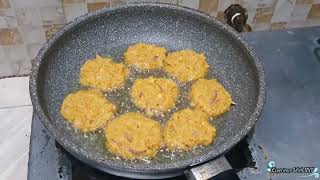 খেসারী ডালের মচমচে বড়া II Khesari Daler Bora Recipe [upl. by Leroi441]