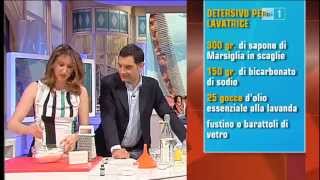 Autoproduzione detersivi per bucato a mano e lavatrice Lucia Cuffaro Unomattina in Famiglia Rai 1 [upl. by Fates]