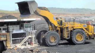 LeTourneau L1850 Loader in Australia L1850 [upl. by Bacchus375]