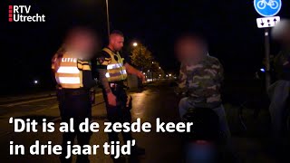 Mee met de politie scooterrijder voor de zesde keer betrapt zonder rijbewijs  RTV Utrecht [upl. by Dnomsed466]