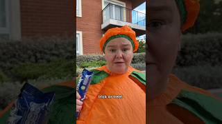 It’s the hardest day of the year for these mums 🙂‍↕️🎃 comedyvideo halloween almondmom [upl. by Gildas]