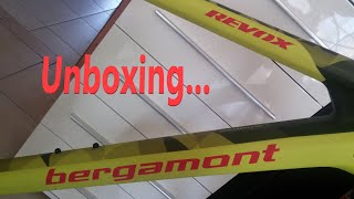 Fahrrad XXL Unboxing  Bergamont Revox Pro Carbon 29 2018 [upl. by Leventis71]