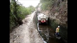 8ft tall AquaDam Flume Pipes Canal Isolation Oakdale CA 2009 [upl. by Purcell]