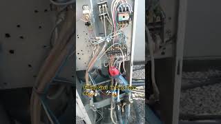 Gass Daal ra Duct Type Ac me 🤯🔩🪛🛠😱 boss vlog mr funny doha hvac hvacmaintenance hvac [upl. by Sethrida]