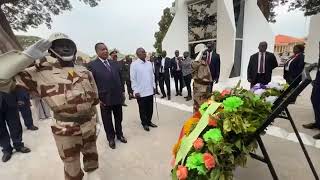 Presidente do Congo Brazzaville Denis Sassou Enguesso deposita croa de flores na campa [upl. by Kiley]