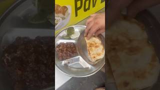 Amritsari nutree kulcha aap bhe kha lo food streetsfoods cooking indianstreetfoodrecipes [upl. by Joo]