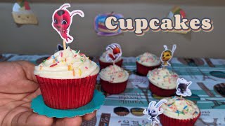 Cupcakes de vainilla personalizados para mesa de dulces  muffins de vainilla esponjosos [upl. by Sinaj]