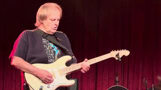 Walter Trout quotGoing Downquot feat Brett SmithDaniels [upl. by Mikol548]