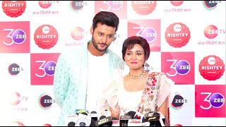 Ashi Singh amp Shagun Pandey At Zee Rishtey Awards 2022  Meet Badlegi Duniya Ki Reet [upl. by Aehr]