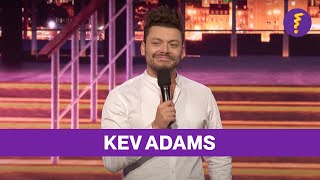 QUÉBEC ET LES FILLES  KEV ADAMS  GALA COMEDIHA FEST [upl. by Acirea]