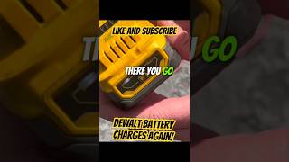 👨‍🔧DeWalt Battery Charging Issue  FIXED toolbox dewalt powertools fyp [upl. by Ahsieken]