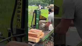 Log Splitter Aussie Chopper 21 Ton Super Axe Honda GX270 Motor logsplitter satisfying machine [upl. by Yttik]