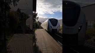 Einfahrt RB30 nach Dresden Hbf in Chemnitz Bahnhof Schönau  Lichtgruß [upl. by Ailam]