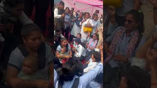 DTC women’s employee voice 🤗 strike by the DTC women employee youtube delhi sarojininagar [upl. by Pris]