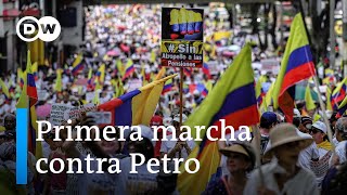 Colombianos salieron a las calles contra las reformas económicas [upl. by Demah]