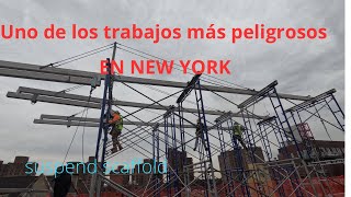 andamios colgantes  trabajo peligroso en New York [upl. by Naek65]