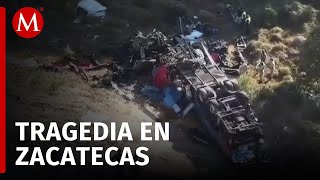 24 muertos Autobús vuelca tras impactar tráiler en carretera ZacatecasAguascalientes [upl. by Hennessy]