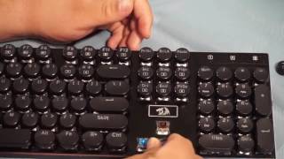 A Mechanical Keyboard with Swappable Switches [upl. by Hermon]