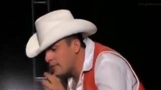 Valentín Elizalde  El Huizache En Vivo [upl. by Winslow825]