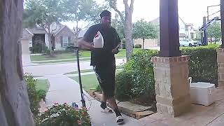 DoorDash drivers passenger steals 700 scooter in broad daylight after delivery video shows [upl. by Lavena]