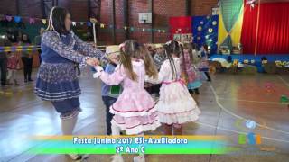 Festa Junina 2017  2º Ano C [upl. by Shanon157]