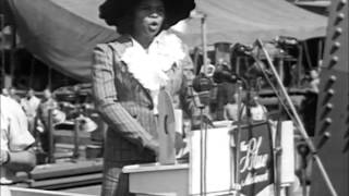 Marian Anderson Sings the Star Spangled Banner 1942 Lincoln Memorial 1939 [upl. by Oecile306]