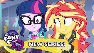 My Little Pony Equestria Girls DeutschlandApplejack untersucht Achterbahn der Freundschaft 3 [upl. by Jarlathus169]