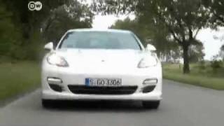 Compare it Porsche Panamera S Hybrid  Mercedes S Class S 250 CDI BE  drive it [upl. by Eillek]