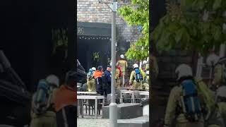 Brand in gevelisolatie theatercafé cc Zwaneberg Heist  NNieuws [upl. by Aicillyhp]