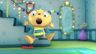 Henry Hugglemonster  Happy Hugglemas  Disney Junior UK [upl. by Nawotna]