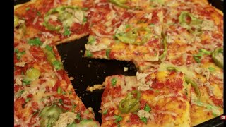 pizza carrée avec pate sans pétrissage بيتزا كاري بعجينة الفنيانات ماتتعجنش وكلمتي هي هي ومانبدلهاش [upl. by Aihsenat903]