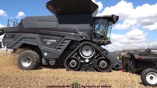 Fendt  John Deere  Getreideernte  Grain Harvest 2022 [upl. by Cannon]