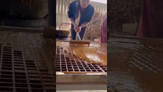 Lumpy brown sugar making process Good tools and machinery can increase work efficiency [upl. by Sherm696]