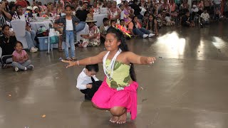 Jeyo and Neyna  Chuukese Wedding Hula Dance  Jenny Sally [upl. by Saref]