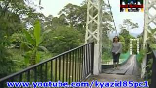 Eddie Hamid  Halimah Jongang MV [upl. by Sahcnip]