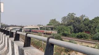 15065 Gorakhpur Panvel Express Moving RDSO Lucknow towards Manaknagar [upl. by Cammy]