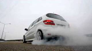 Mercedes B Klasse Burnoutm4v [upl. by Cinemod121]