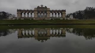 Schloss Schönbrunn Palace Gloriette Wien Winter Wetter Vienna [upl. by Melinde]