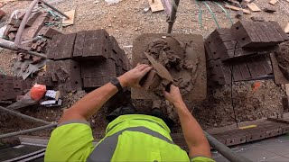 Site BRICKLAYING in the UK  you have to protect your wall from the weather [upl. by Lebama]