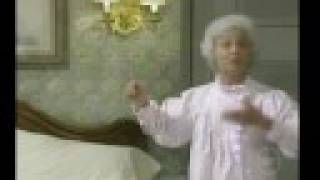 Estelle Getty Dies Age 84 [upl. by Colleen776]