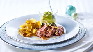 Zartes Lammhüftli mit Pistazienschaum  Rezept von Betty Bossi [upl. by Annil]