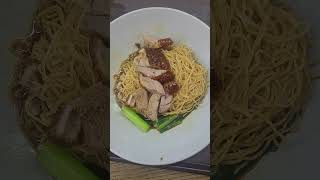 Master choyRoasted Duck Drumstick Noodles [upl. by Htiduy]